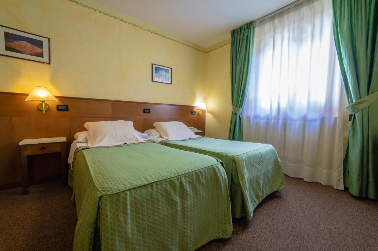 Hotel Beau Sejour Pré-Saint-Didier מראה חיצוני תמונה