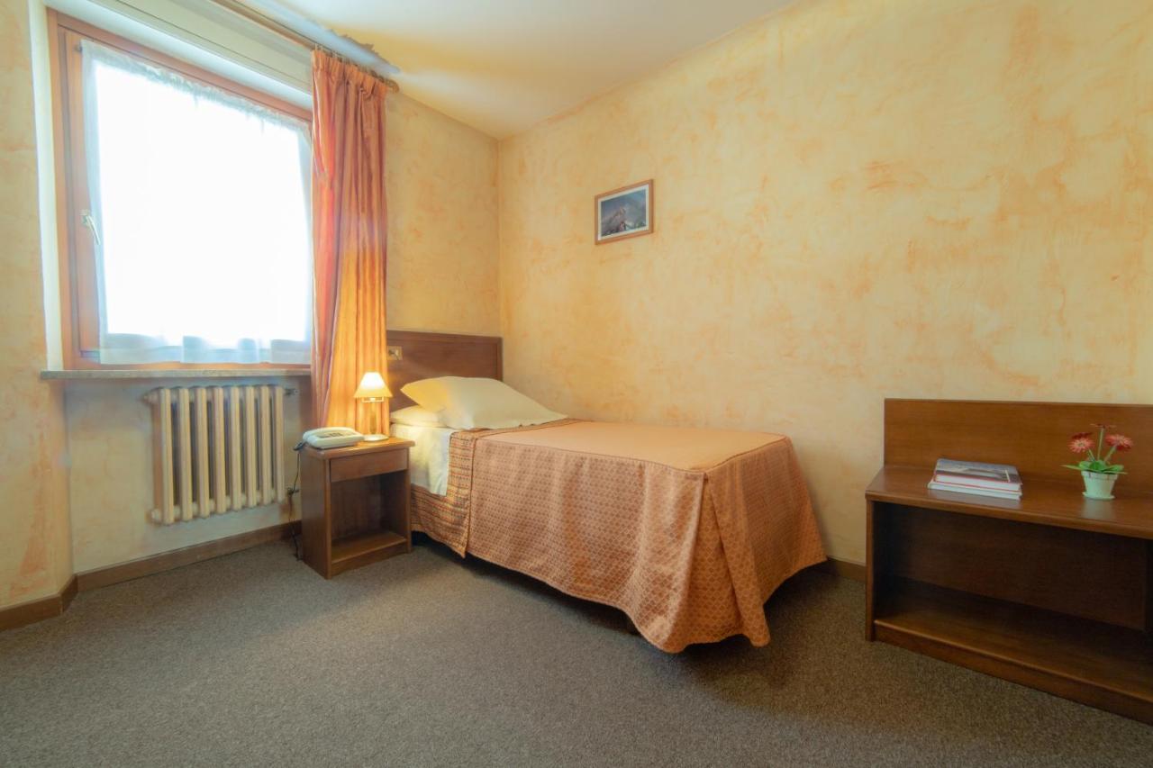 Hotel Beau Sejour Pré-Saint-Didier מראה חיצוני תמונה