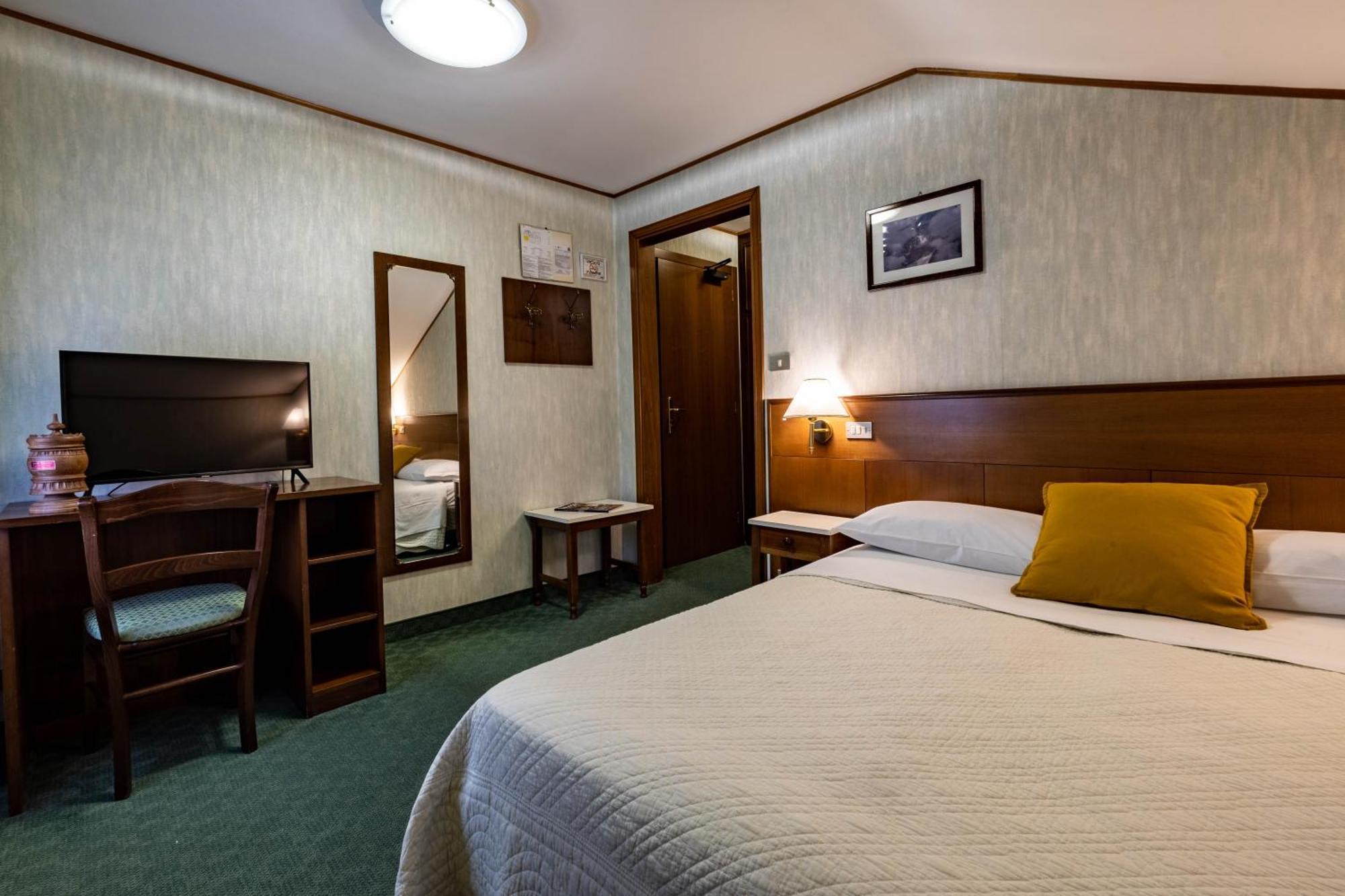 Hotel Beau Sejour Pré-Saint-Didier מראה חיצוני תמונה