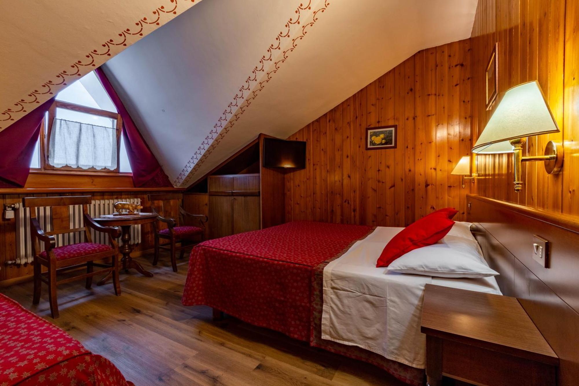 Hotel Beau Sejour Pré-Saint-Didier מראה חיצוני תמונה