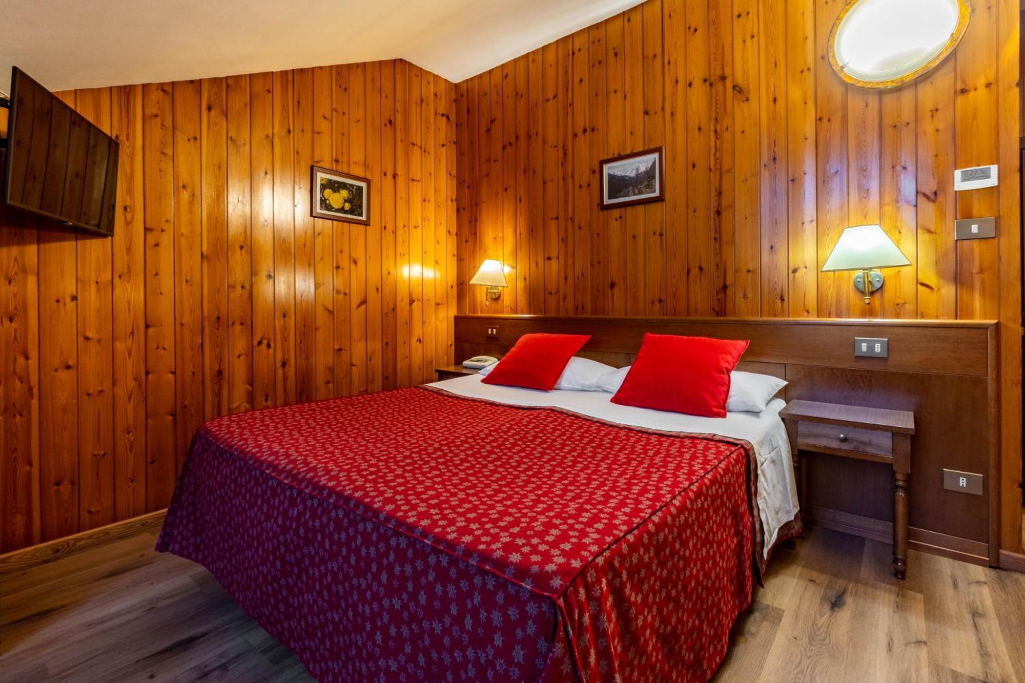 Hotel Beau Sejour Pré-Saint-Didier מראה חיצוני תמונה