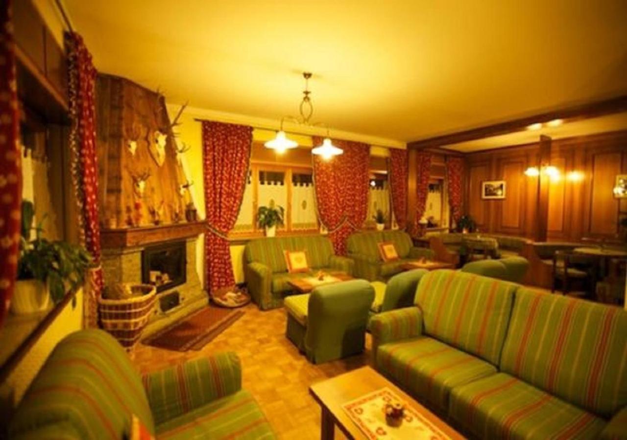 Hotel Beau Sejour Pré-Saint-Didier מראה חיצוני תמונה