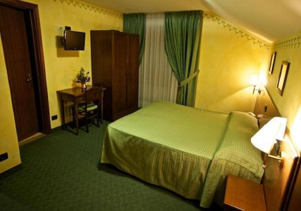 Hotel Beau Sejour Pré-Saint-Didier מראה חיצוני תמונה